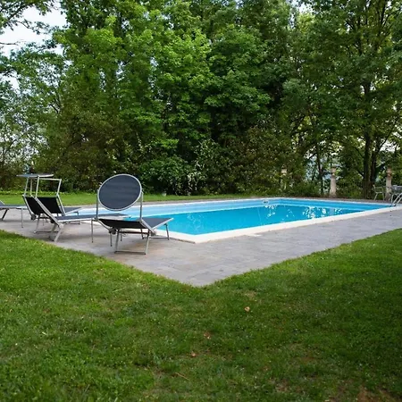 Charming In With Private Pool *