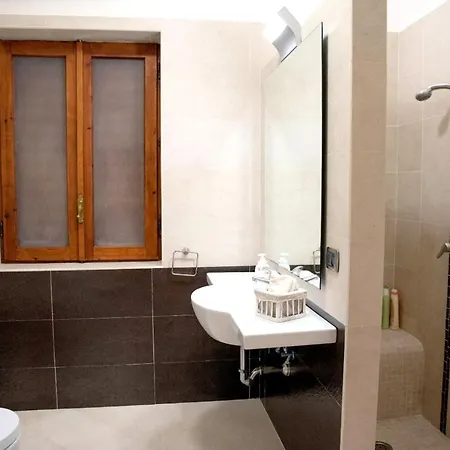 Charming In With Private Pool Villa Alvignano